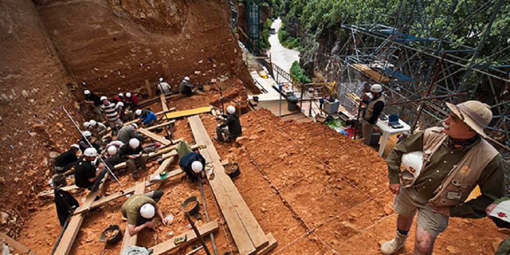 Los Yacimientos De La Sierra De Atapuerca