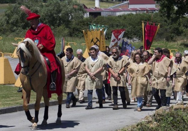 Fiesta-medieval-Exconxuraos-Llanera