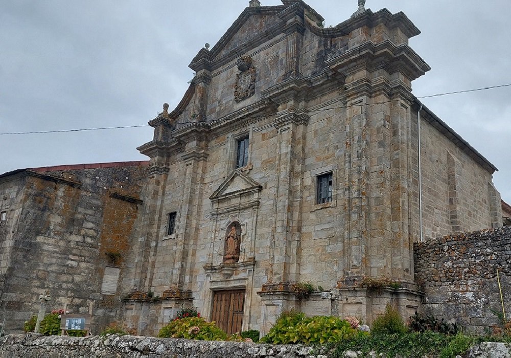 El Real Monasterio de Santa María de Oia