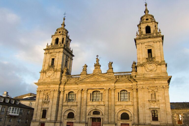 Catedral-de-Lugo (2) O Recuncho da Historia Edad Media, Idade Media, Qué ver, Recuncho da historia, Sugerencias, Sugerencias, Suxestións