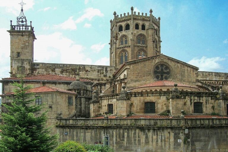Catedral-de-Ourense O Recuncho da Historia