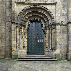 A Catedral de Ourense Idade Media, Recuncho da historia, Sugerencias, Suxestións