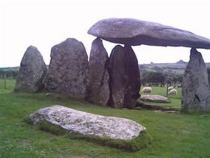 Monumentos megalíticos Prehistoria, Rincón de la historia