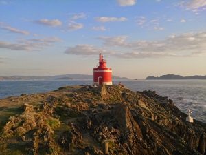 Faros de Galicia: Faros de Cabo Home Recuncho da historia