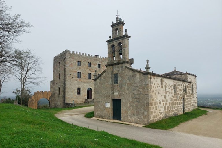 Torre-Castro-de-Ouro-o-Torre-Pardo-de-Cela O Recuncho da Historia Qué ver, Recuncho da historia, Sugerencias, Suxestións