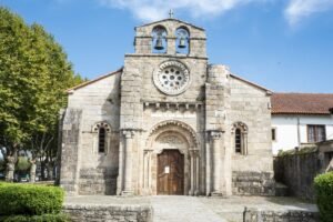 A igrexa de Santa María, Cambre, A Coruña Qué ver, Recuncho da historia, Sugerencias, Suxestións