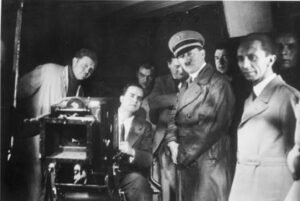 Goebbels, o mestre da manipulación de masas Goebbels, o mestre da manipulación de masas Edad Contemporánea, Idade Contemporánea, Recuncho da historia